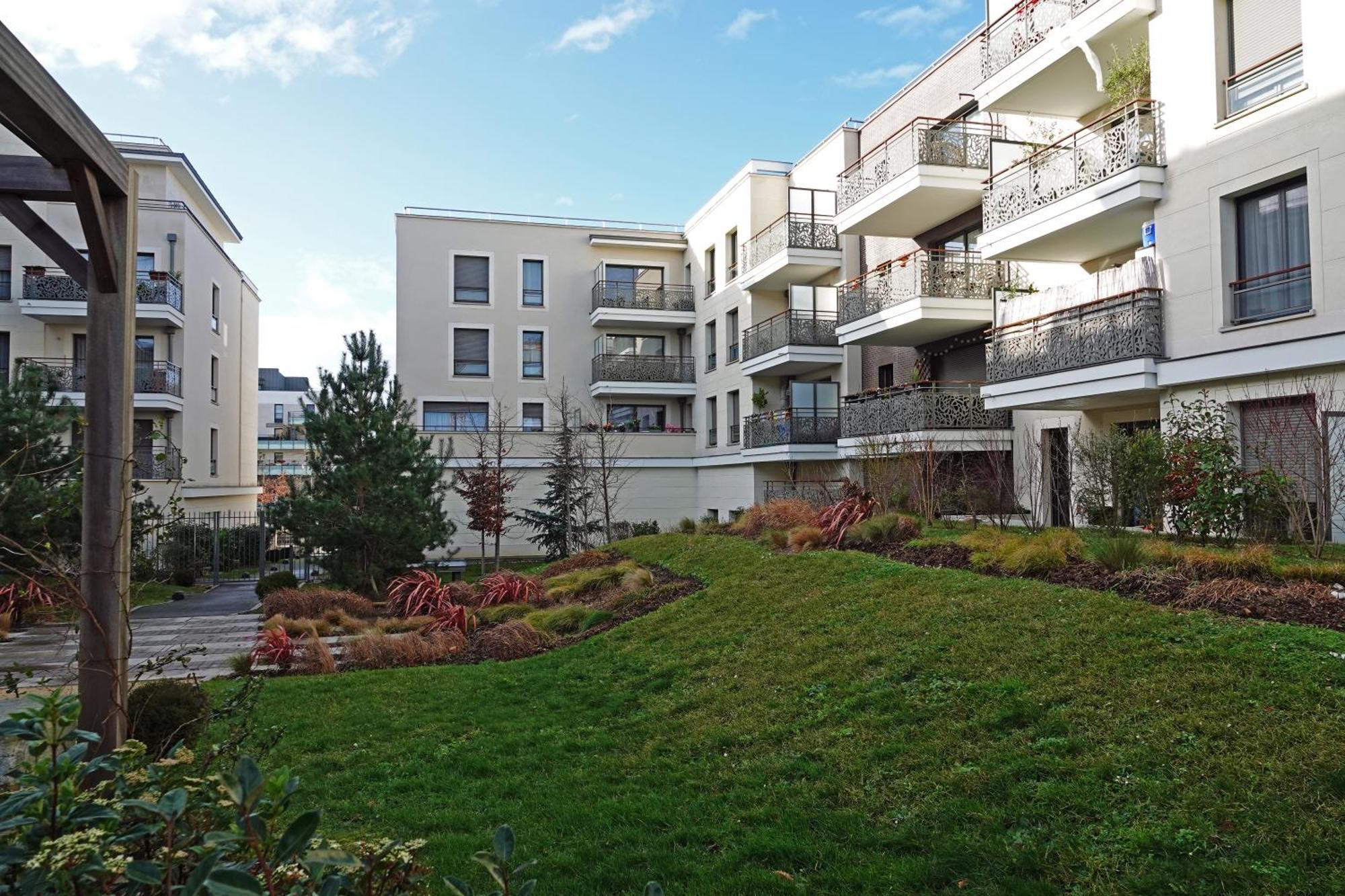 Appartement Residence Neuve Proche Versailles แซ็ง-ซี-เลโคล ภายนอก รูปภาพ